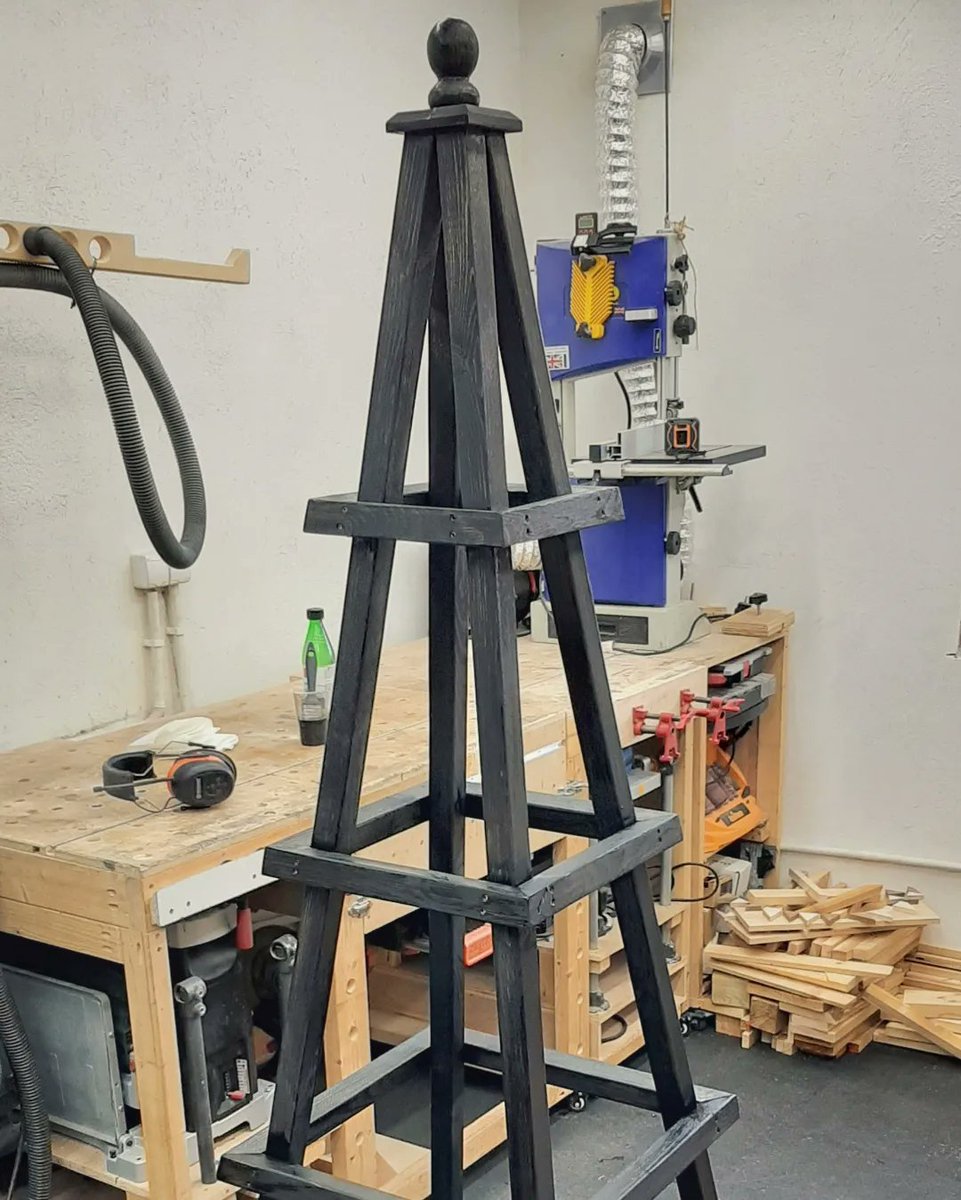CasualDIY's tweet photo. Just made this garden obelisk. Made from cheap construction lumber went over my rose. Hopefully she will appreciate all the hard work I've put into making this obelisk😅

Full video with detailed building process is on my channel, go ahead and check it out. https://t.co/RuQ7O5vPQd