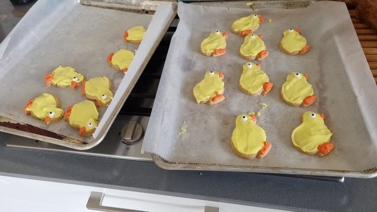 ik BEN de luizenmoeder - hoofdstuk paaslunch