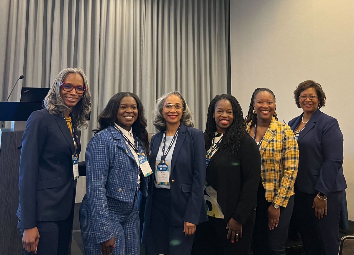InsideTrack's tweet photo. Fantastic presentation at the @CollegeBoard #HBCUConference yesterday. Angela White, Dean of Student Success at @JCSUniversity presented on their approach to developing a student success coaching program. Certified #InsideTrack coaches presented with Dean Smith. https://t.co/Rm8zJvWHJ7