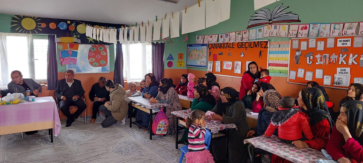 2.Dönem 1.Veli toplantımızı gerçekleştirdik.Katılım sağlayan velilerimize teşekkür ederiz. 
<a href="/MemHarran/">Harran İlçe MEM</a> 
<a href="/ASUTAYMEHMET/">Mehmet ASUTAY</a>