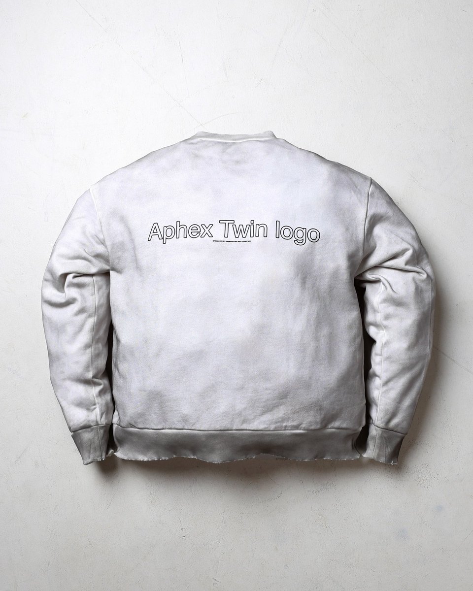 Aphex Twin
Friday, 29 March
GINSENGSTRIP.COM