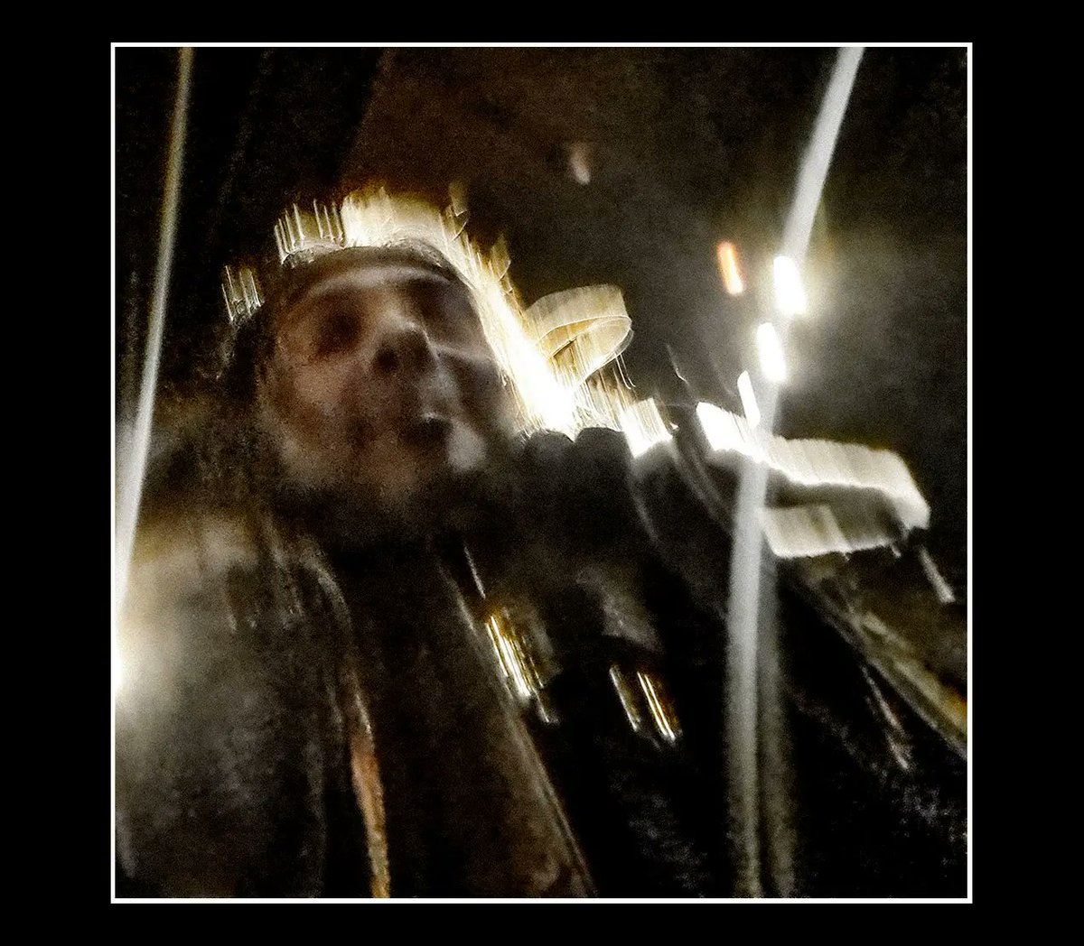 Friends & Beers & Gigs
.
#selfie #selfportrait #autoportrait #derision #fck #masshysteria #mh #tenace #metal #metalband #photolive #gig #concert #friends #nightshot #denatelier #luxembourg #friends #beer #drunk #noiretblanc #monochrome #bnw #bnwphoto #bnwphotography #blacknwhite