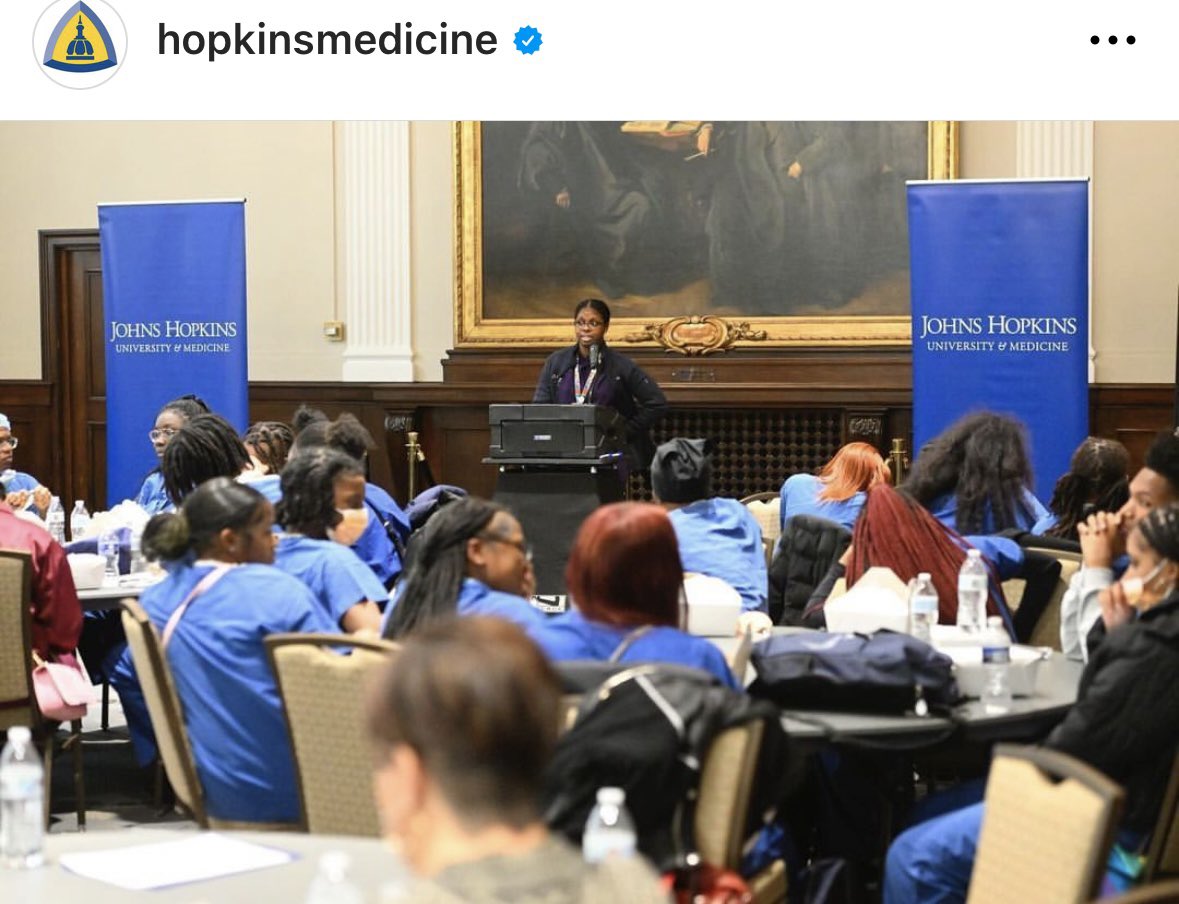 Students from #Baltimore’s Dunbar High School spent the day @HopkinsMedicine with @HopkinsACCM learning about the operating room and careers in #anesthesiology! Thanks to @ACCMResidency’s Dr. Sumida for leadership and shoutout to our #PedsAnes @LoriEd2022 for her inspiring…