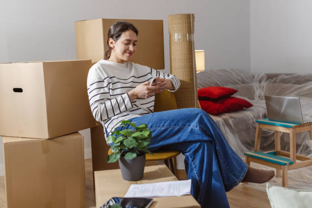 tmcllcteam1's tweet image. Tip for a successful move: declutter before packing. This will save you time and reduce your moving costs as you'll have fewer items to move. #MovingTips #DeclutterBeforeMoving