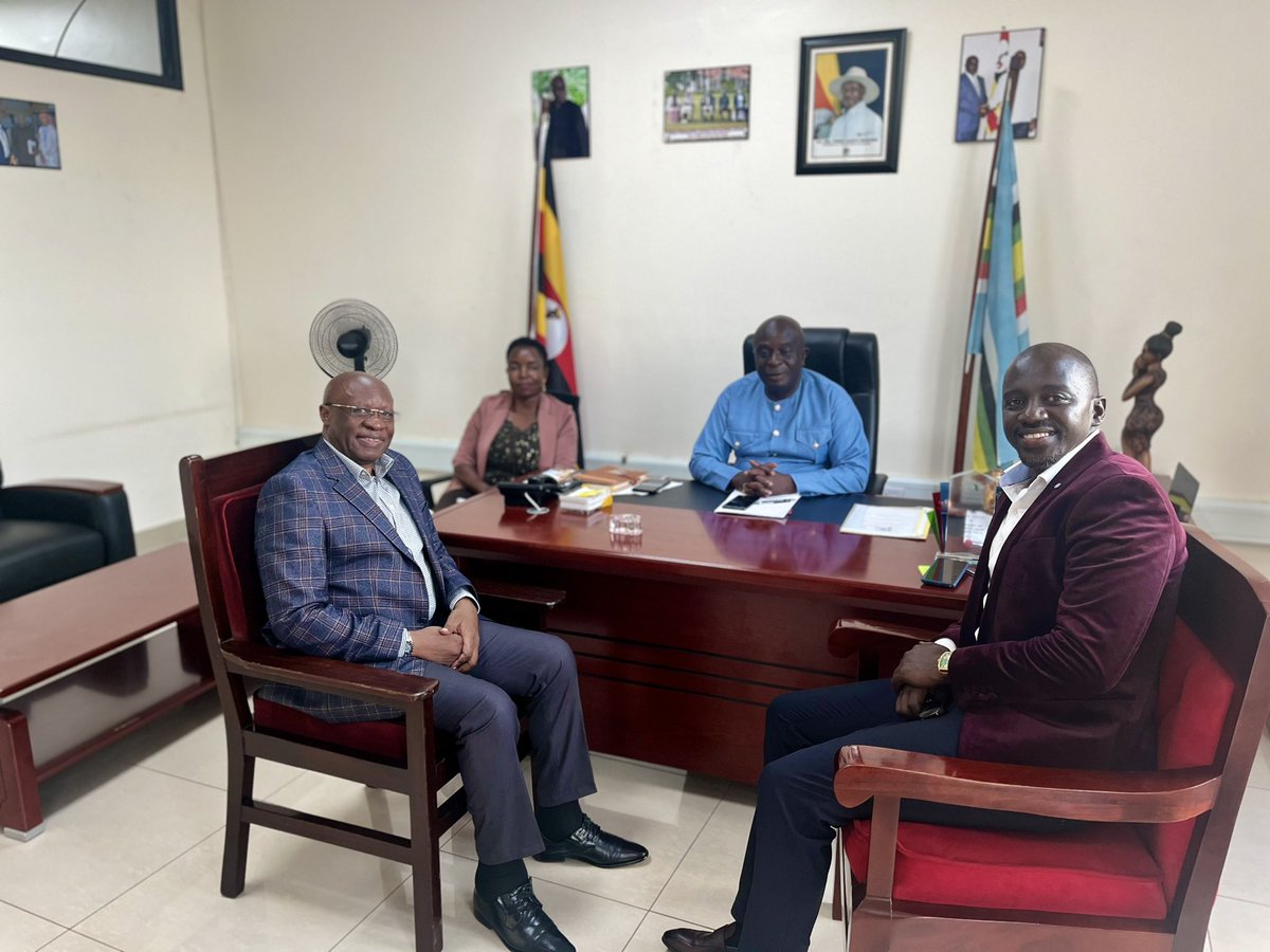 Today, I had the honor of meeting with Patrick Ogwang a member of the Uganda diaspora community in North America, alongside my esteemed colleague Ambassador Muhindo. Our discussions were both productive and inspiring, as we explored transformative initiatives to be introduced in…