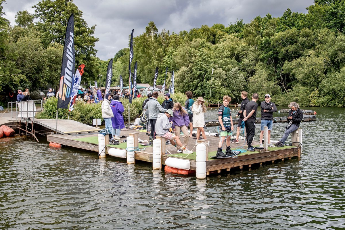 Throwback to @joseph_wake ready to set off the dock at the 2022 Malibu Boats UK Wake Nationals at Ellingham Water Ski and Wakeboard
📸 @mantispromedia
@mavenmarine  @malibu_axis_eur @malibuboats @axiswake @bwswhq  
@ext_sports_perf @ldbwake 
@xtremegene 
@WSWUK @mysticboarding