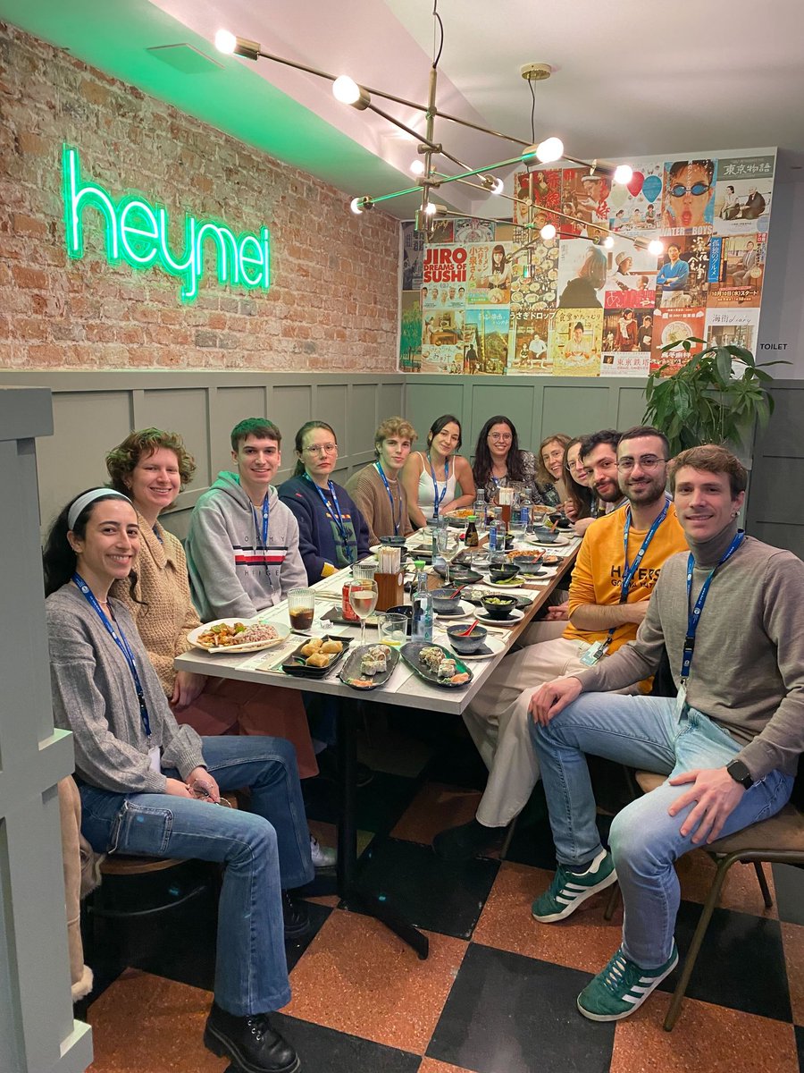 Celebrating the submission of @RamirezJMiguel 's paper about the effect of cigarrets smoking across human tissues. You can check it out here ! biorxiv.org/content/10.110…