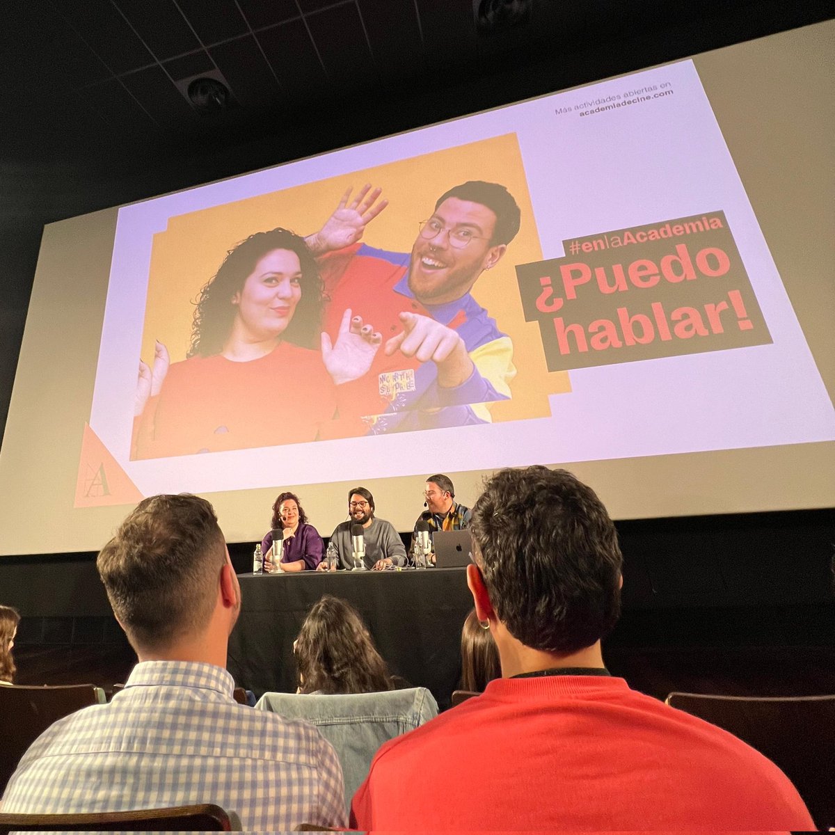 🎬Nuevo episodio🎬 El pasado 13 de marzo tuvimos el placer de inaugurar el ciclo '¡Bienvenido, Mr. Podcast!' en la @Academiadecine, y lo hicimos charlando sobre cine español con el inigualable @braysefe