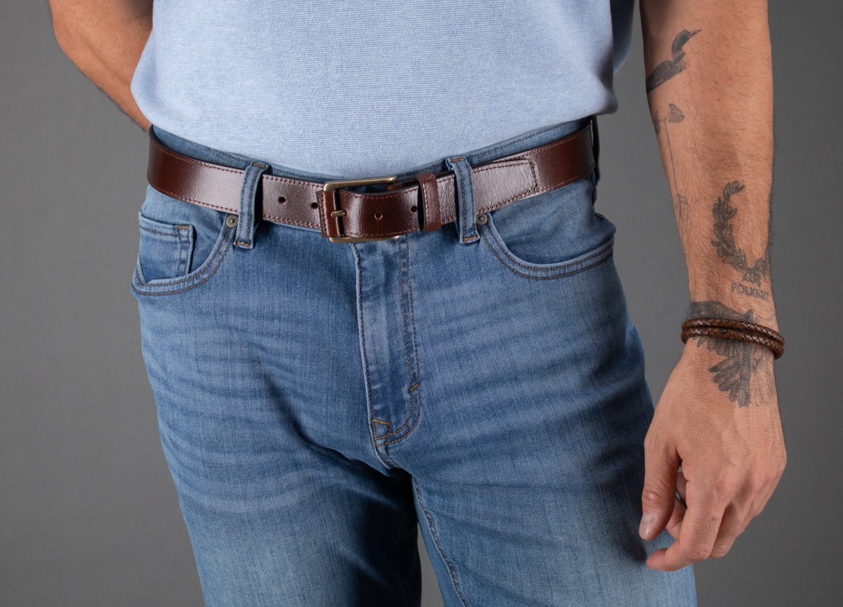 The Wyatt Casual Belt is designed to be your go-to weekend or evening belt. Pair it with jeans, chinos, or your favorite pair of shorts for a classic, everyday look. bit.ly/43E4T7w