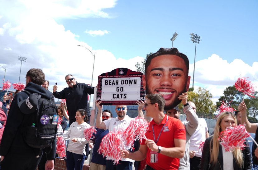 Much Love to Wildcat nation who bleed red and blue. Bear Down! 🐻🔽