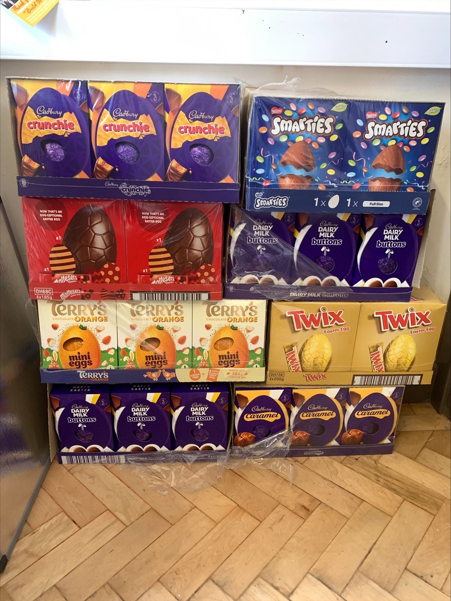A huge thank you to the Marine Lake Events Project Team & Southport Pier Project Team @visitsouthport @AEYatesLtd @AFLArchitects @vincenthotel @DowhighLtd @gt_llp @seftoncouncil for their incredible Easter Egg contribution. Over 60 eggs have been donated to MCHS - Thank you!