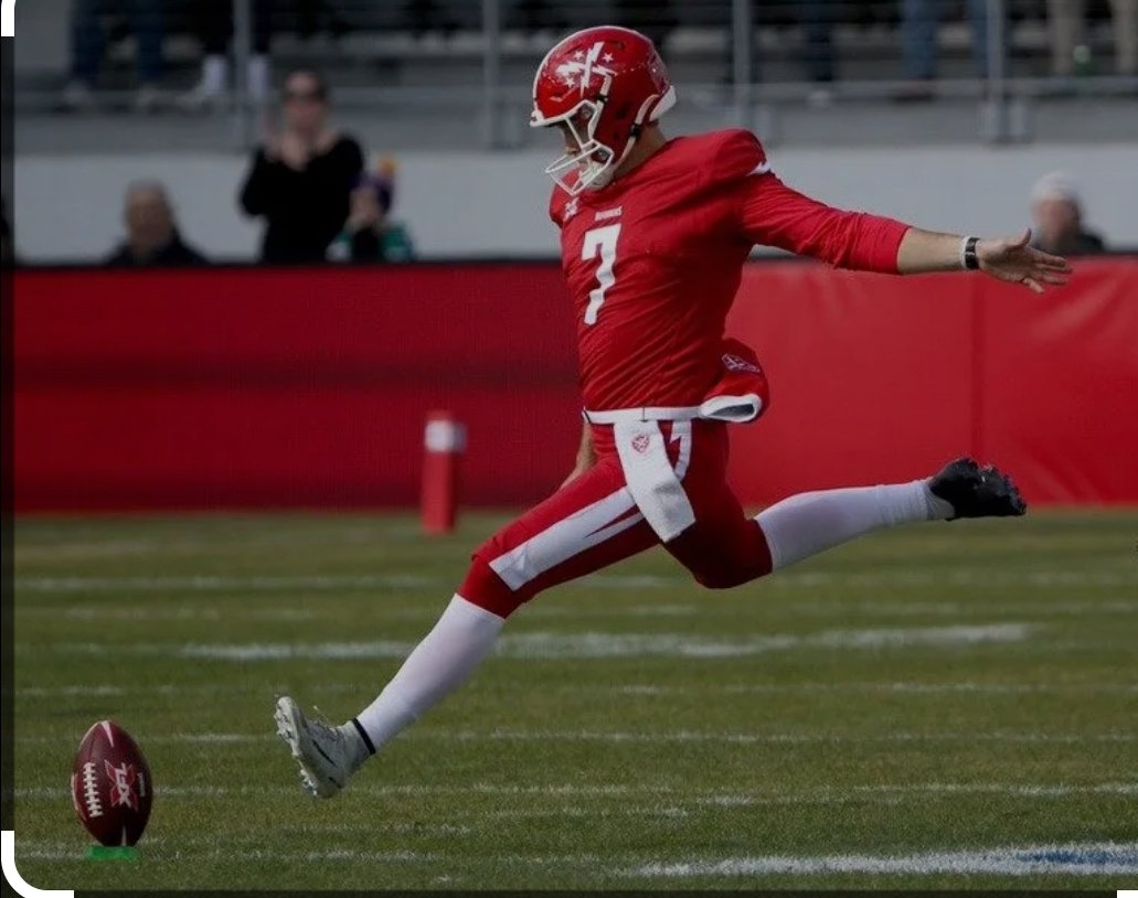 The #Punter that was the very first Professional Football Player to Kickoff a game using the new <a href="/NFL/">NFL</a> Rule was <a href="/HunterNiswander/">Hunter Niswander</a> currently with the <a href="/XFLRoughnecks/">Houston Roughnecks</a> 
February 8, 2020 <a href="/AudiField/">Audi Field</a> 
<a href="/XFLDefenders/">D.C. Defenders</a>  vs XFL Seattle Dragons 
<a href="/espnSteveLevy/">Steve Levy</a> on the call
📸: <a href="/XFL2023/">XFL</a>