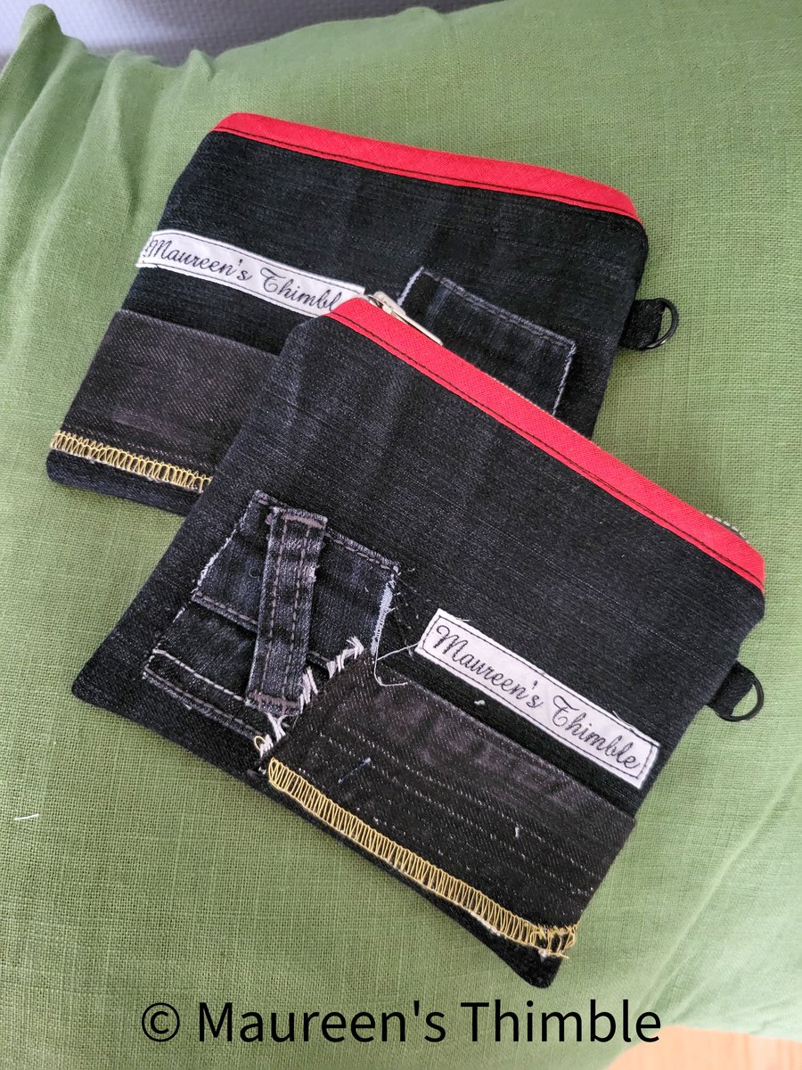 MoMuyden's tweet photo. Deze 6 make-up tasjes neem ik ook mee naar de voorjaarsmarkt in Nunspeet aanstaande zaterdag. 
En er komen nog meer leuke tassen aan.
Natuurlijk ook alle gehaakte babyspulletjes en de gehaakte zomerhoedjes. En het wordt ook nog heel mooi weer! Zie ik jullie daar? https://t.co/HjAPVWClKE