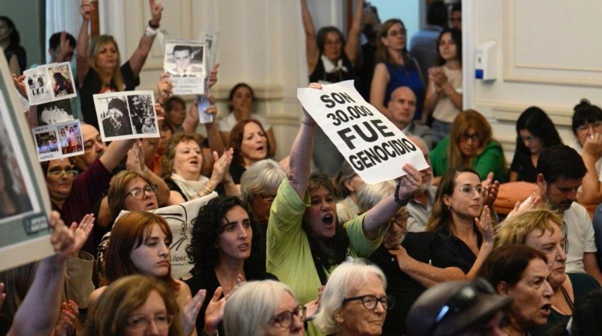 🗨️ 'Estamos atravesando un momento difícil respecto a la verdad y la memoria y esto es un empujón grande para seguir demostrando que hubo un genocidio con 30.000 desaparecidos y que nos falta encontrar a 300 hermanos más'. #LesaHumanidad #JuicioBrigadas 👉🏽f24.my/ADcQ.X