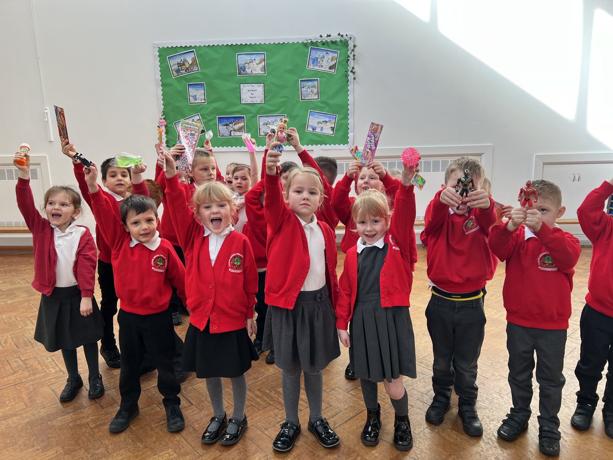 Cbpacademy's tweet photo. Today our children have visited the dojo shop to cash in on their good behaviour this half term.  Well done to everyone keep up the hard work :-) #wowwednesday @WellspringAT https://t.co/VR1nbNCGy7