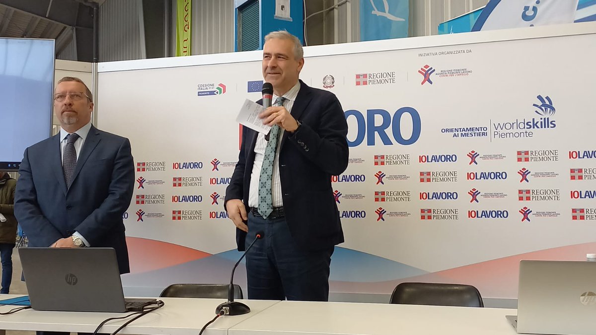 CamComTorino's tweet photo. Presentato oggi il quarto rapporto @Ripartinsieme sull'imprenditorialità e il lavoro nel pinerolese, analisi realizzata da #camcomtorino con @APLpiemonte https://t.co/5sgk7tfUP2