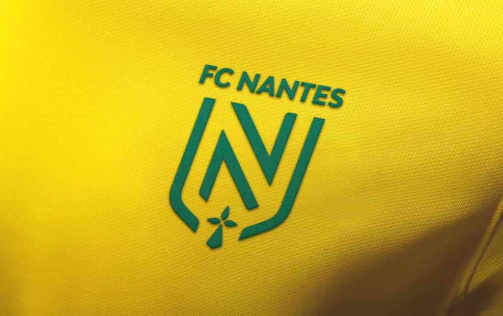 Si le nouveau logo de la Ligue 1 vous paraît tout droit sorti d'un brainstorming d'étudiants qui a mal tourné, sachez que l'agence de com' responsable, Leroy Tremblot, n'en est pas à son coup d'essai puisqu'elle est déjà à l'origine des logos immondes de Nantes et Reims. 💩