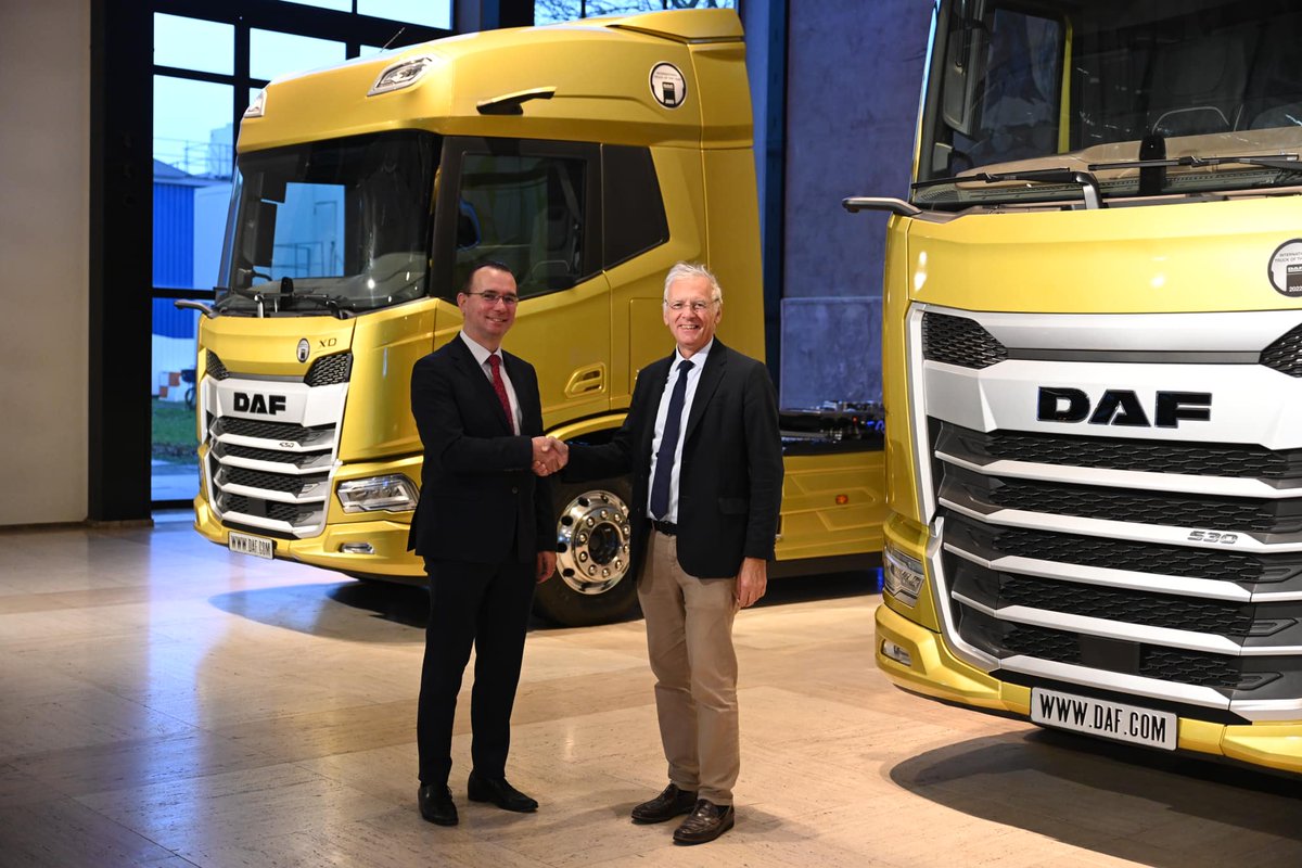 'DAF Trucks' vision going forward is to include technology leadership, customer success and multiple sustainable transport solutions.' Pick up the current issue of @Comm_Motor to read the full interview with DAF president, Harald Seidel. #DAF #daftrucks #commercialmotor