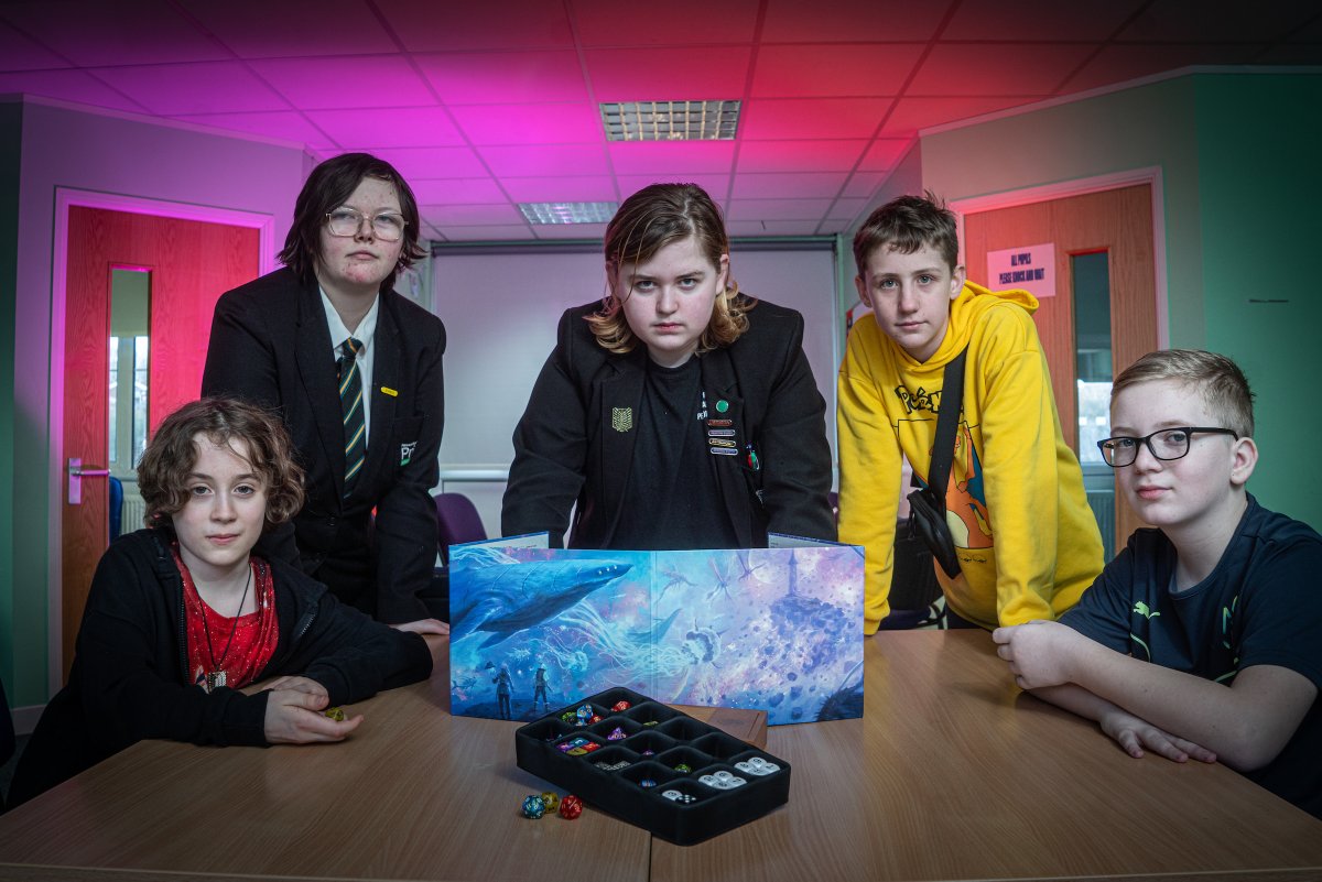 Priory’s Dungeons and Dragons Club takes pupils on epic journeys which fire their imagination! The D&D Club, which is after-school every Tuesday, was started by Year 11 Alex and he wasn’t expecting a big turnout... Full story>> priory.lancs.sch.uk/news/2024-03-2…