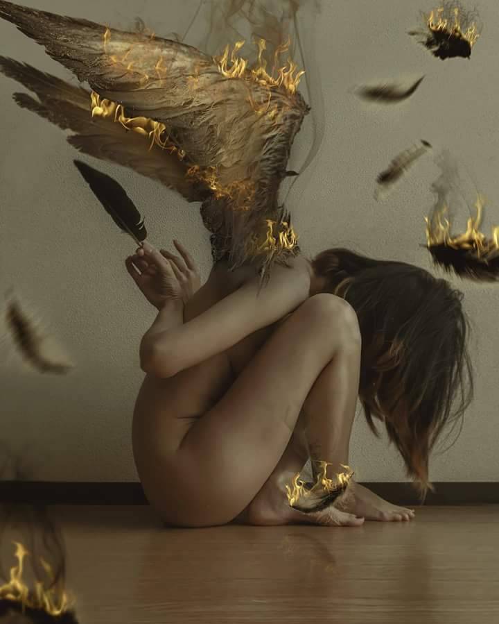StephenConlon15's tweet photo. A fallen angel to fall for. The best angels are the worst. https://t.co/DsYddOsWMW