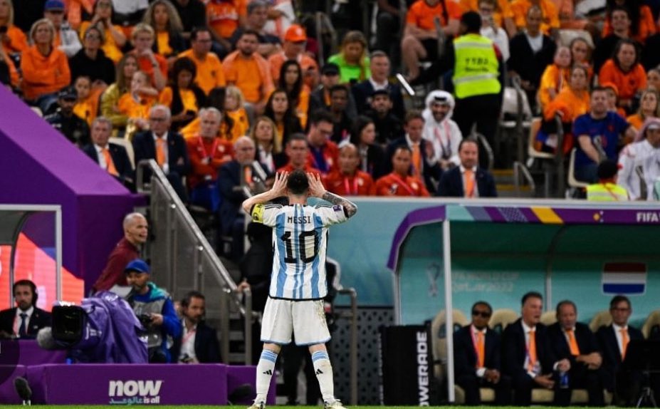 Pero el que provoca al público es Vinicius!!!!