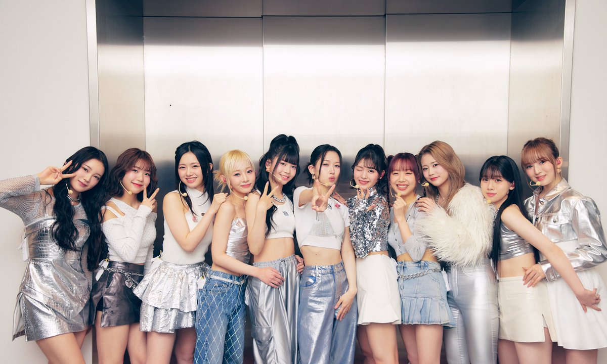 official__ME_I_'s tweet photo. 🫧 : #今日のミーアイ

𝟮𝟬𝟮𝟰 𝙈𝙀:𝙄 𝙇𝘼𝙐𝙉𝘾𝙃𝙄𝙉𝙂 𝙎𝙃𝙊𝙒
〈 𝙈𝙀:𝙄𝘾𝙊𝙉𝙄𝘾 〉

TOKYO DAY 1 💫

#ME_ICONIC
#ME_I_1stfanconcert
#오늘의미아이
#ME_I #ミーアイ #미아이 https://t.co/BL14DTkiK0