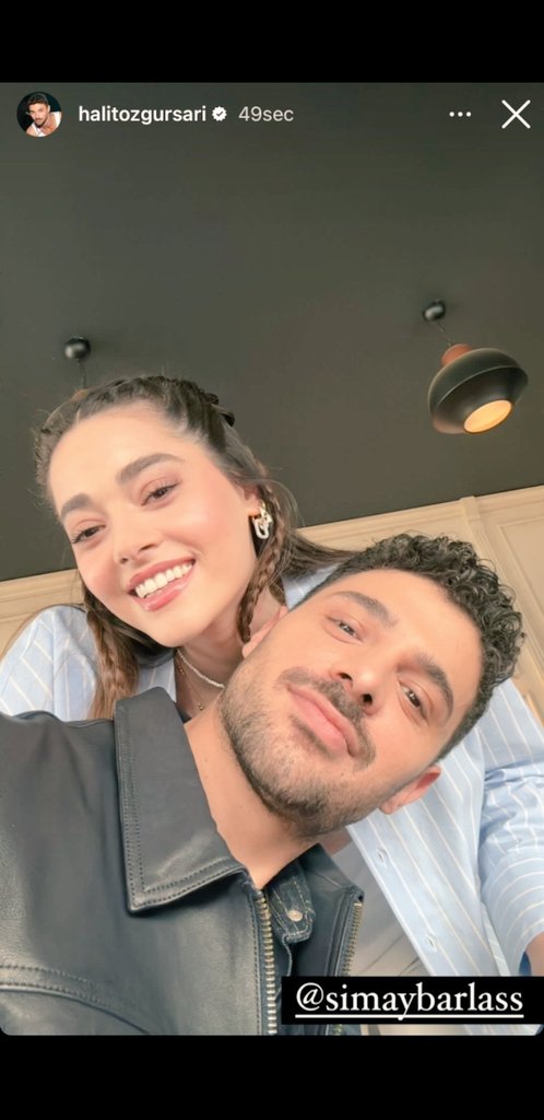 Frances15892138's tweet photo. Bimbi belli cucciolotti #Yabani #RüYam #HalitÖzgurSari #SimayBarlas 🖤❤ https://t.co/Yn86I6sxQX