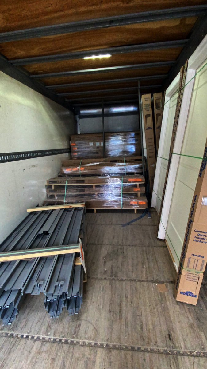 twitch_Gratum's tweet photo. Closing out the work grind with a full haul. Ready to shift from lifting doors to leveling up in tonight's game fest. Pace your day like a scissor lift - steady wins the race! 🚪⬆️🎮

#work #halfwaydone #Wednesday https://t.co/E9s8m2RoYi
