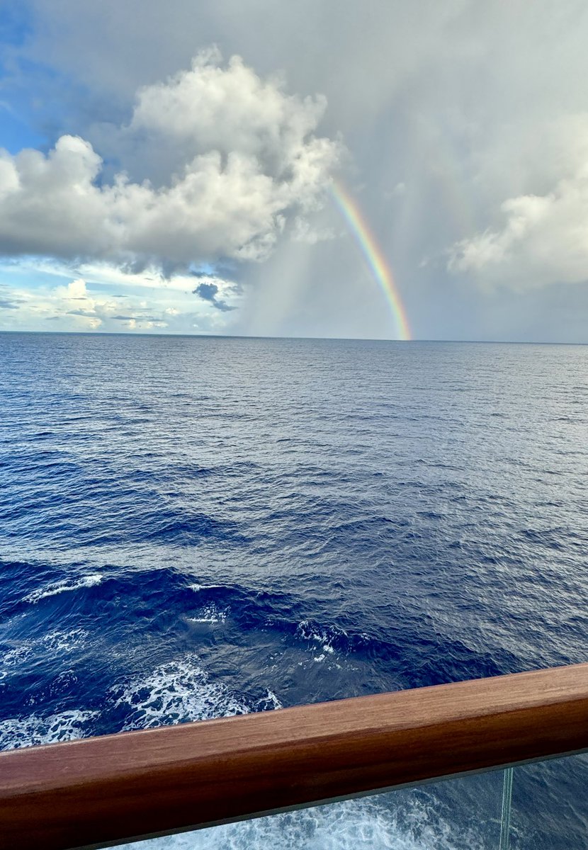 Another lazy sea day aboard @VikingCruises Sky as we head towards Mauritius. Lambchops, eggs, and grits for breakfast, lecture and water color class, afternoon tea (with Olivia and Beni) and a rainbow! #myvikingstory #worldcruise #cruisinwithclay
