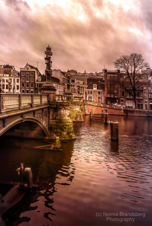 Amsterdam Amstel River reflections at sunset here: pictorem.com/1936496/Amster… #amsterdam #netherlands #holland #europe #amstel #cityscape #architecture #art #fineart #sunset #photography #landscapes #landscape #travel #travelphotography #buyintoart #ayearforart #MastoArt