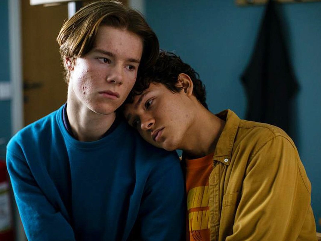 obsessedrwrb's tweet photo. Today marks 1000 days since Young Royals entered our hearts ❣❣❣
This beautiful show has changed lives.

Thanks 💜💜
@RydingEdvin @OmarRudberg
and all the crew &amp; cast of YR

#LisaAmbjörn #RodjaSekersöz #ErikaCalmeyer #LinneaRoxeheim 
#Simon #Wilhelm
#WILMON #WilmonFOREVER 💜 https://t.co/iCsDU0Yy1G
