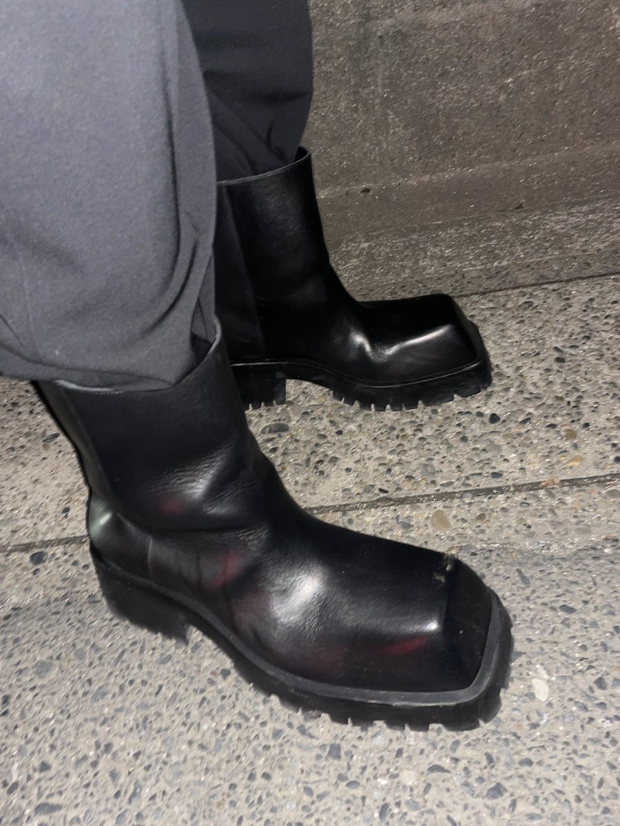 balenciaga trooper boots