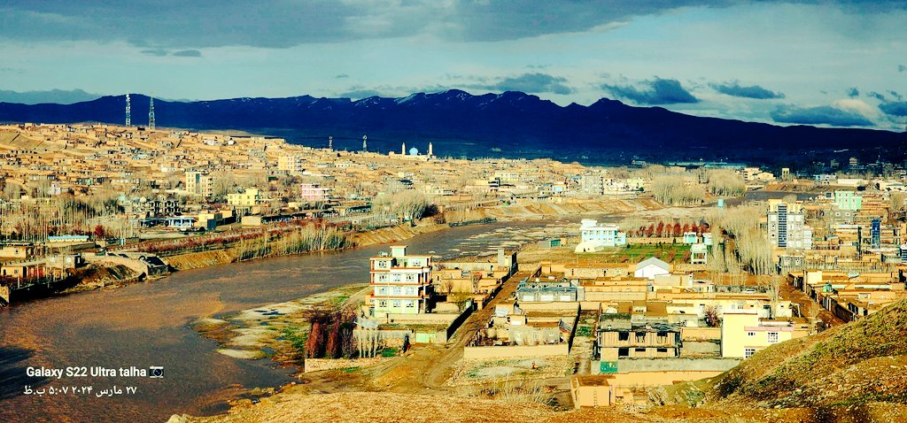 talhaqeaqa's tweet photo. #فیروزکوه 

هم اکنون آب وهوای شهر فیروزکوه 
با زاویه های مختلف !

         17/رمضان/ 1445

تصویر 📷موبایل 📲خودم 🤦‍♂️

            طلحه قعقاع غوری https://t.co/wpOMl82qnp