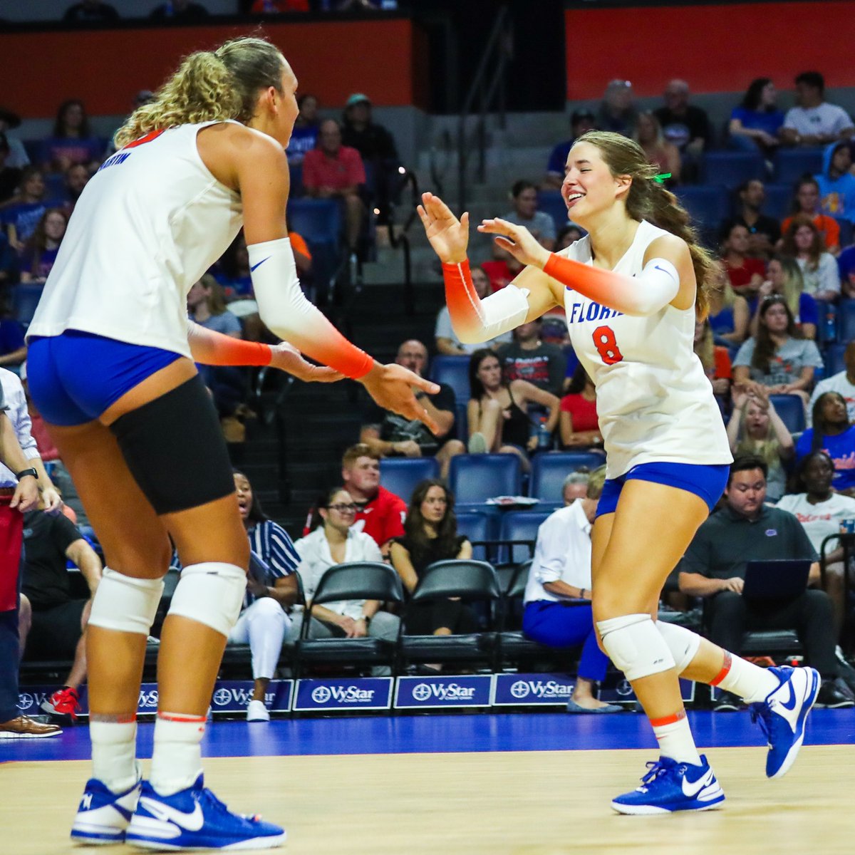 GatorsVB tweet picture