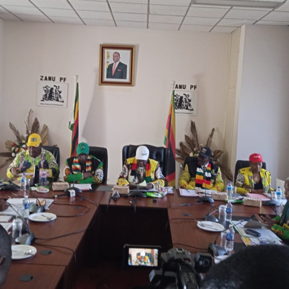 'My government is determined to address speculative behaviour causing price instability in Zimbabwe.This must see us continuing to improve the lives of citizens.' @edmnangagwa @ZANUPF_Official