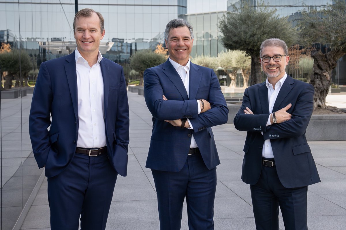 I'm delighted to embark on this chapter post-merger, working alongside <a href="/Maini01/">Meinrad Spenger</a> and <a href="/yerey/">german lopez</a>. Fierce competitors until today, I've always held their talent and drive in the highest regard. United, <a href="/orange_es/">Orange España</a> and <a href="/grupomasmovil/">Grupo MASMOVIL</a> teams are set to redefine the future of our industry in