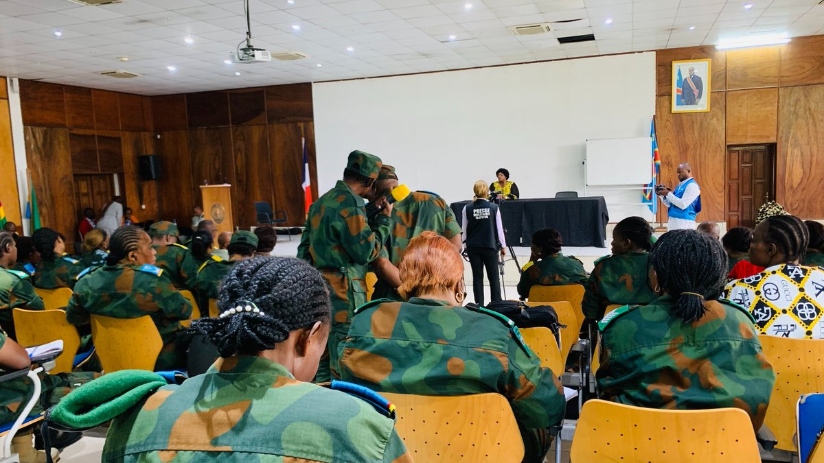 Enabel_en_RDC's tweet photo. 130 femmes militaires de la #RDC s'unissent pour la paix et la sécurité au travers du projet #UnispourlaPaix, financé par #UE, avec au cœur de cette initiative, le leadership féminin et l'égalité .Une stratégie de genre inclusive prend forme au sein des #FARDC. #actforimapct https://t.co/lESm0NqnfL