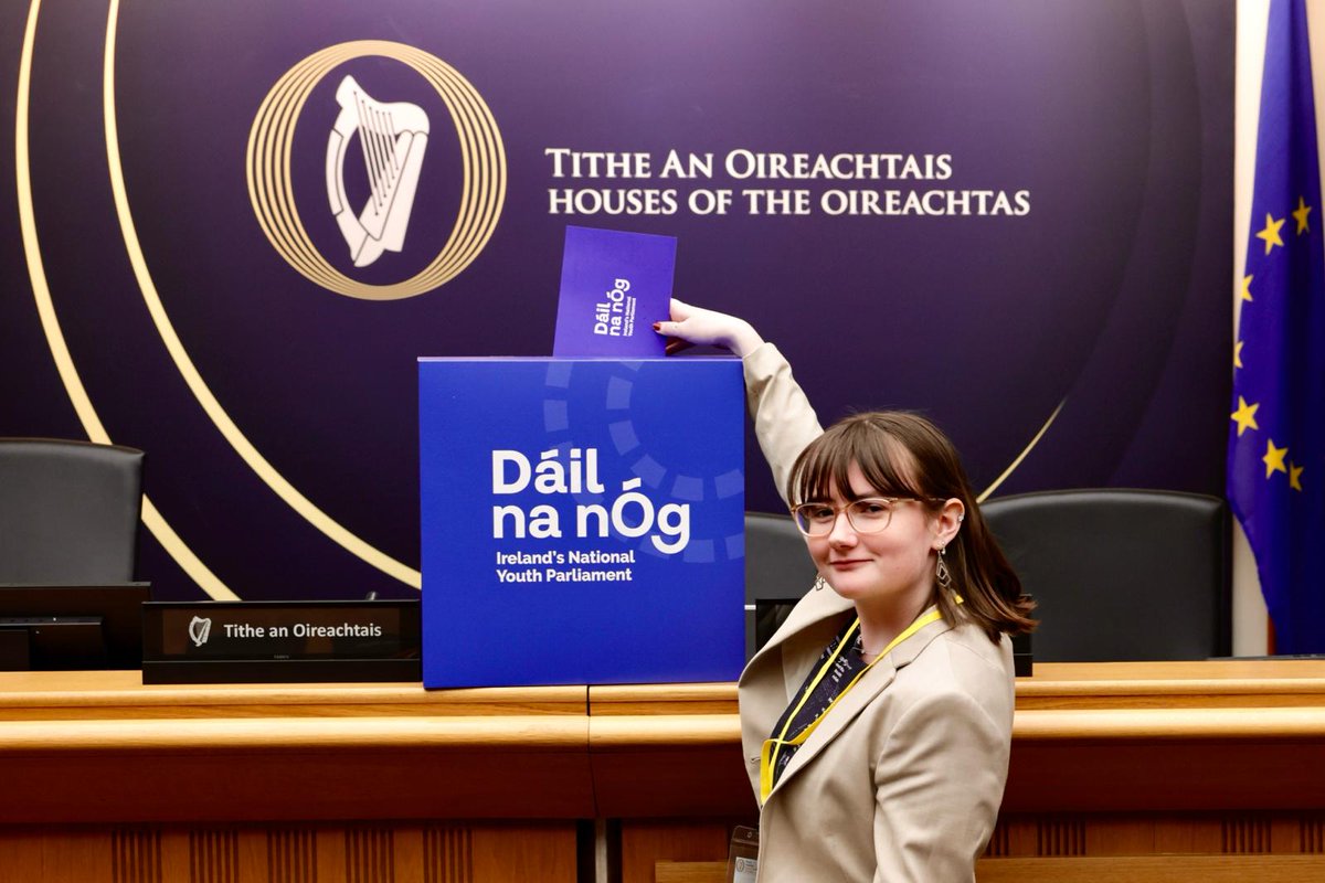 OireachtasNews tweet picture