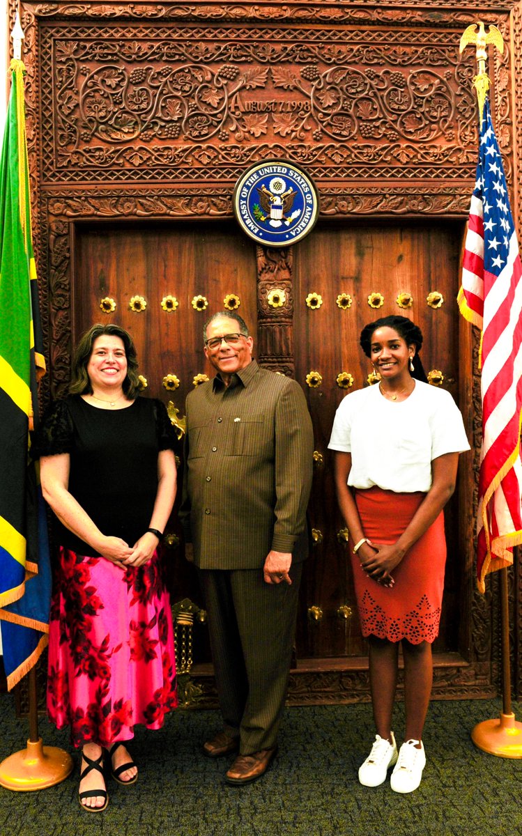 On March 27, 2024, at the US Embassy in Dar es Salaam, Ambassador Michael Battle extended a warm welcome to Dr. Ana Luis Haule (left), the new Executive Director of the MS Training Centre for Development Cooperation (@MSTCDC) in Arusha, Tanzania, and Beatrice Marandu, who manages…