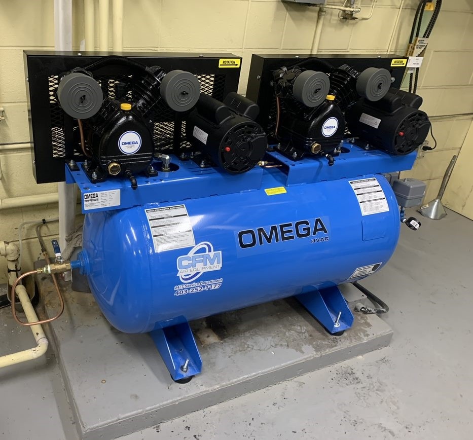 We love the look and color of our Omega Reciprocating compressors! Such a great running unit that can be used in so many applications. Durability meets excellence🏆
#omega #cfmair #yyccompressors #reciprocating #horizonal #blue #excellence #greatfit #reliable #oilandbelts