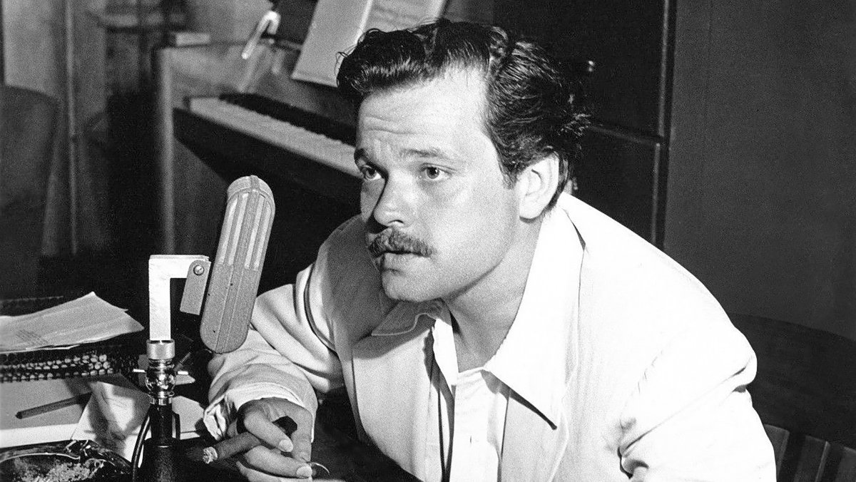 In a major unearthing of cinema history, never-before-released footage of a 17-year-old Orson Welles directing Shakespeare in his 1933 production has arrived.

Watch: thefilmstage.com/watch-a-17-yea…
