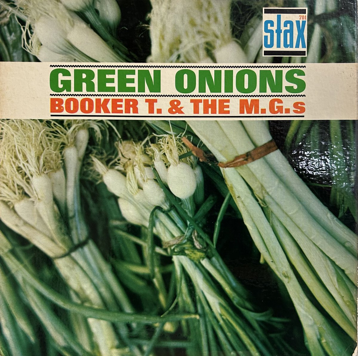 今日の1曲！
Booker T. & The M.G's,
Green Onions.
youtube.com/watch?v=VD6izV…
#soul
#memphissounds 
#staxvoltrecords 
#bookertandthemgs
