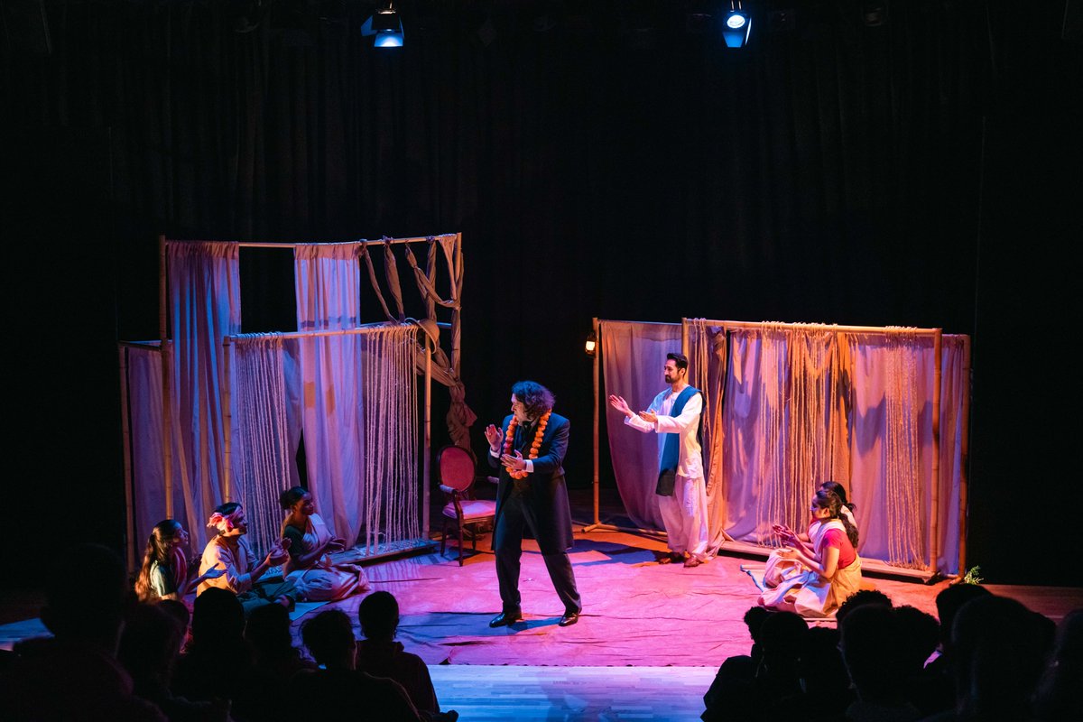 KomolaC's tweet image. Happy World Theatre Day 2024!🎭🎉

Our new play, @IndigoGiant, about love and revolution, will have its last few shows from April 4 to 6 at @TTechnis.
Ticket link: tickettailor.com/events/theatro…

Cast: @amytarax @Diljohnsidhu @chirague_a
@SubikaAnwar, Adi Roy Bhattacharya &amp;amp; Thomas King