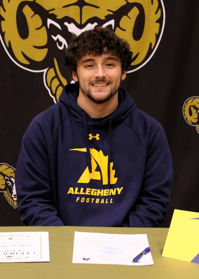 HighlandsSD's tweet image. CONGRATS to senior @Anthonymistrik for his commitment to continue his academic and football career at @alleghenycol! 
@HighlandsGolden celebrated Anthony’s commitment with his family and friends on 3/18.
We are proud of you! #committed #R4L #RamPride #WeAreHighlands