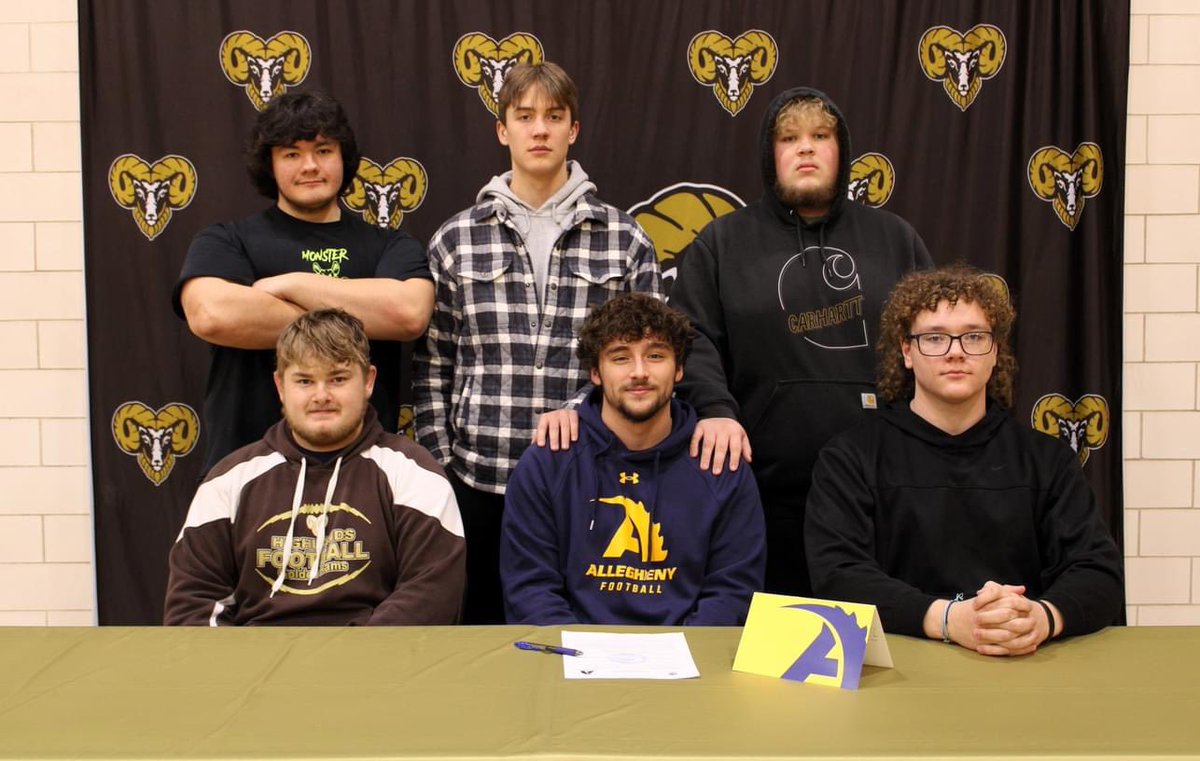 HighlandsSD's tweet image. CONGRATS to senior @Anthonymistrik for his commitment to continue his academic and football career at @alleghenycol! 
@HighlandsGolden celebrated Anthony’s commitment with his family and friends on 3/18.
We are proud of you! #committed #R4L #RamPride #WeAreHighlands