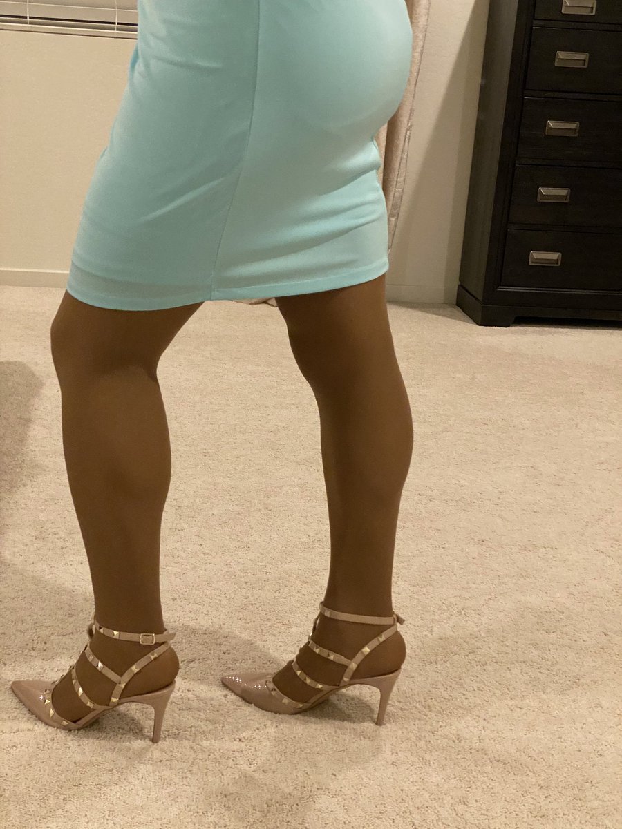 Teal and tan Humpday!