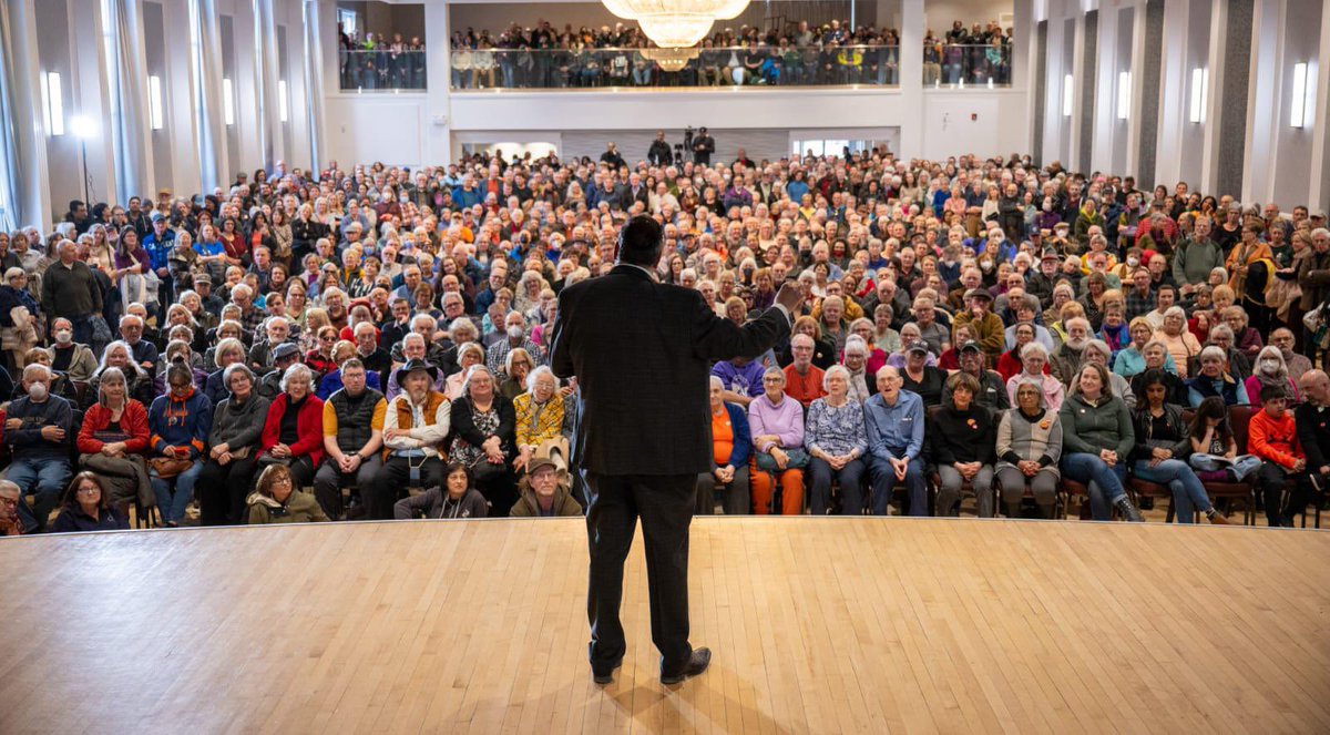 nenshi's tweet photo. Thank you, Edmonton! https://t.co/P6faMJCT7G