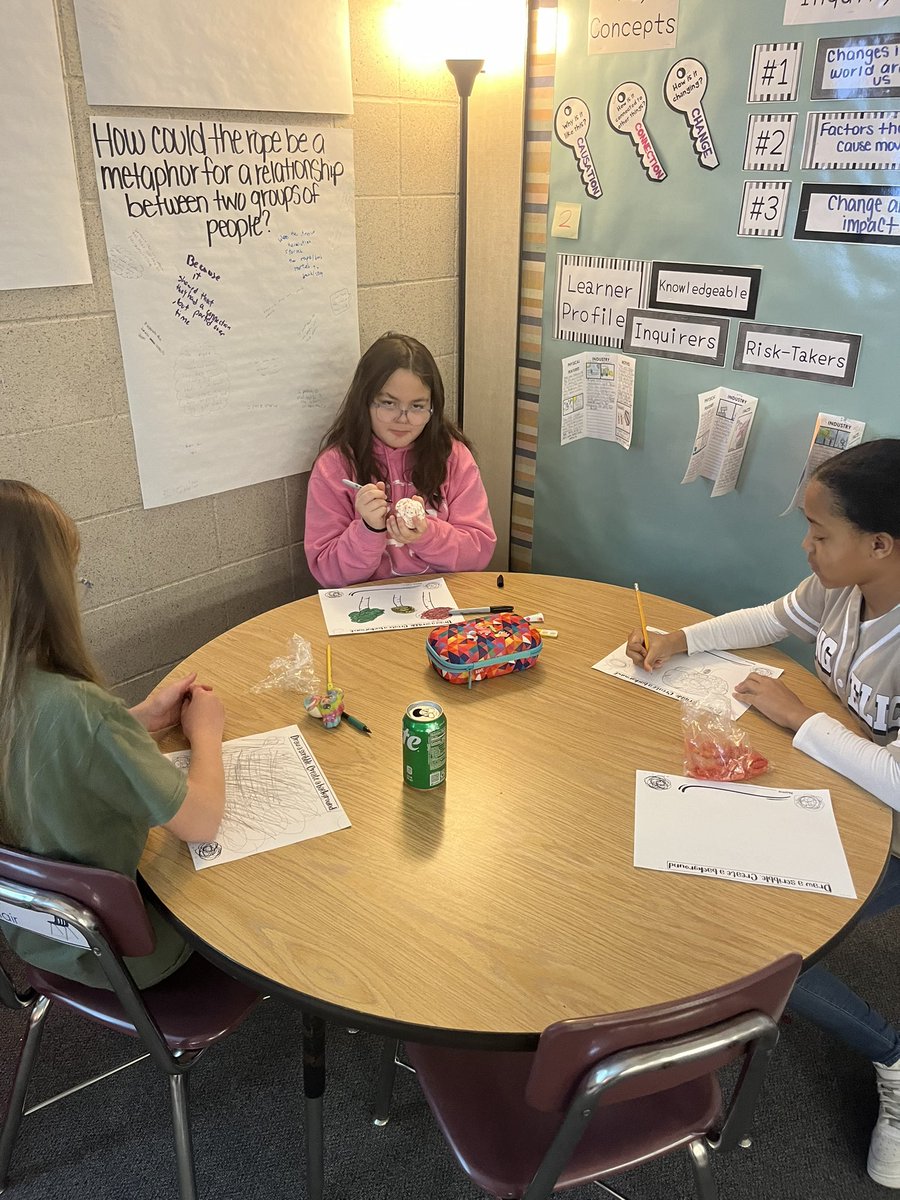 Miss Mazur tweet media