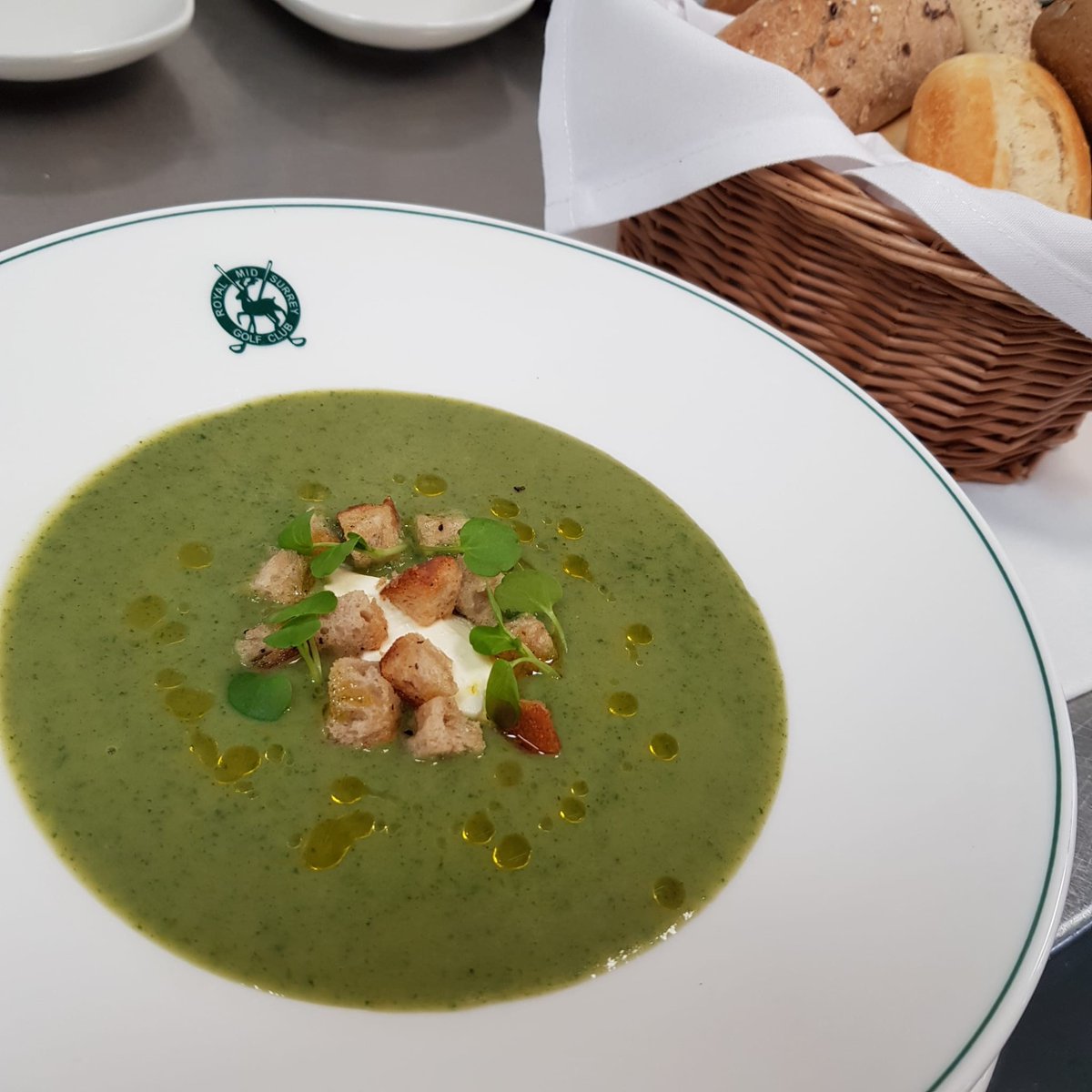 🌿 Today's menu highlight - Nettle Soup! Embracing sustainability with this nutritious and delicious dish, made from nettles foraged from the course.  It's a win-win for taste buds & the planet! #SustainableEating #NettleSoup #EcoFriendlyDining #greenergolf🌱