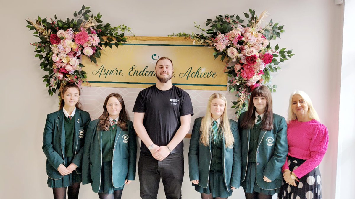 Today our Yr 13 pupils started their UCAS Personal Statements with a workshop delivered by Mr Barnes <a href="/NorthumbriaUni/">Northumbria Uni</a>.  Also in the photo is Mrs O'Mianain Head of Sixth Form <a href="/StCeciliasDerry/">St. Cecilia’s College</a>.  #ThankYou